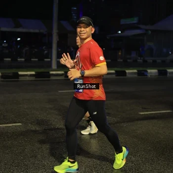 Runner Photo 7887451