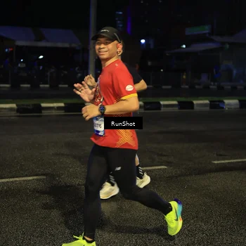 Runner Photo 7887452