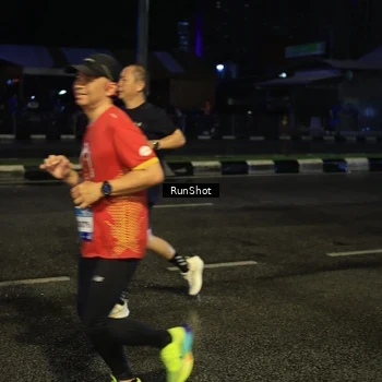 Runner Photo 7887457