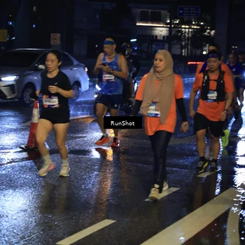 Runner Photo 7887480