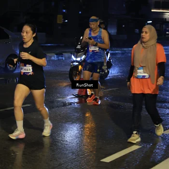 Runner Photo 7887494
