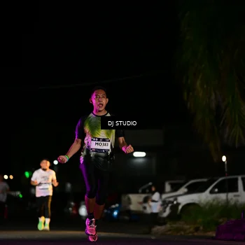 Runner Photo 7887495