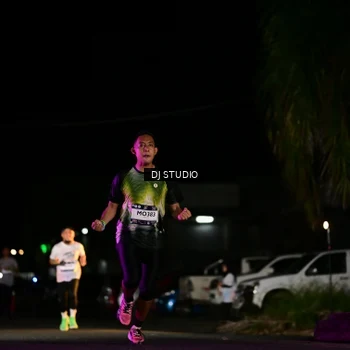 Runner Photo 7887497