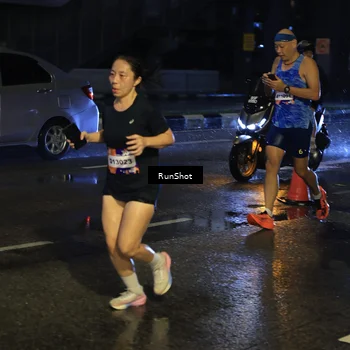 Runner Photo 7887498
