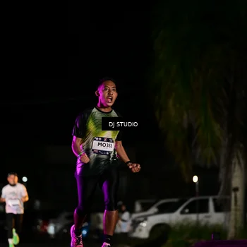 Runner Photo 7887500