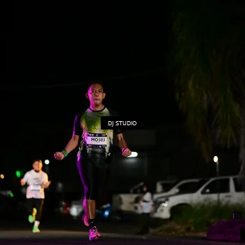 Runner Photo 7887501