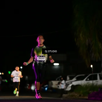 Runner Photo 7887502