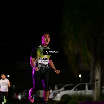 Runner Photo 7887505