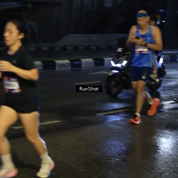 Runner Photo 7887512