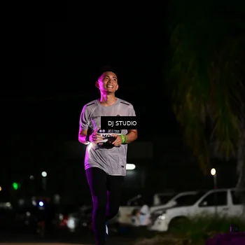 Runner Photo 7887563
