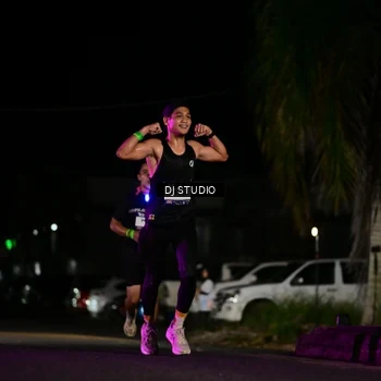 Runner Photo 7887576