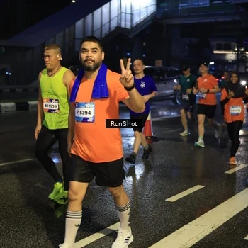 Runner Photo 7887604