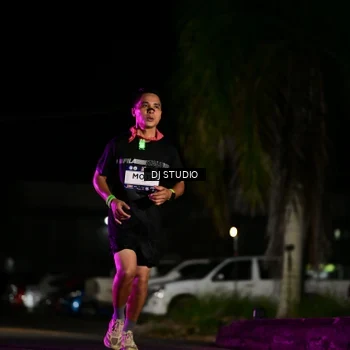 Runner Photo 7887605