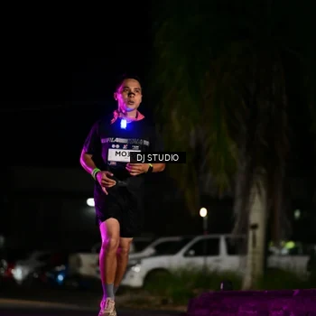 Runner Photo 7887610
