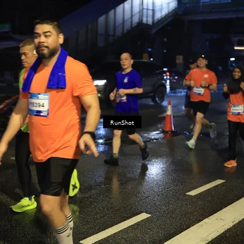 Runner Photo 7887616