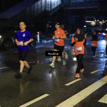 Runner Photo 7887625