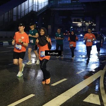Runner Photo 7887641