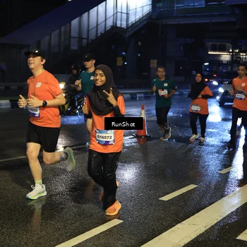 Runner Photo 7887647