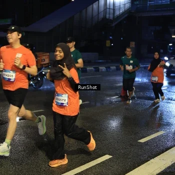 Runner Photo 7887668