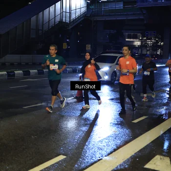 Runner Photo 7887673