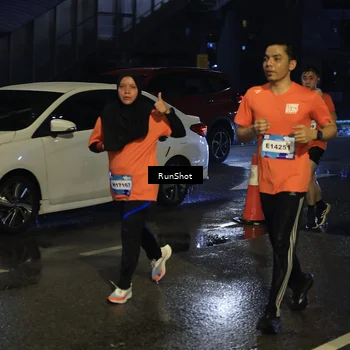 Runner Photo 7887690