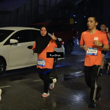 Runner Photo 7887695