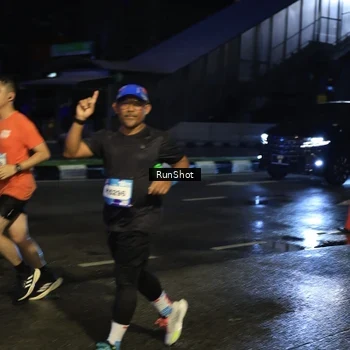Runner Photo 7887746