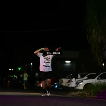 Runner Photo 7887763