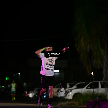 Runner Photo 7887766