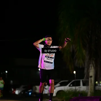Runner Photo 7887773
