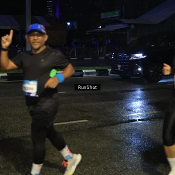 Runner Photo 7887776
