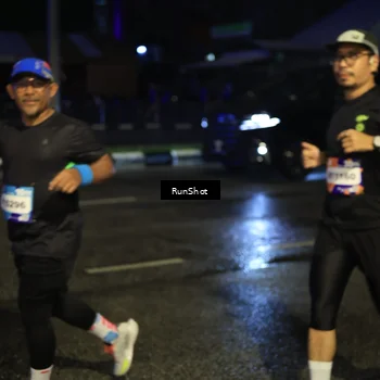 Runner Photo 7887777