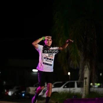 Runner Photo 7887779
