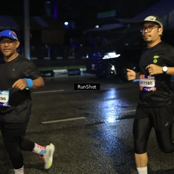 Runner Photo 7887784