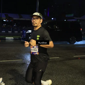 Runner Photo 7887796