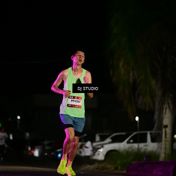 Runner Photo 7887797