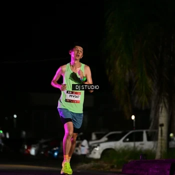 Runner Photo 7887808