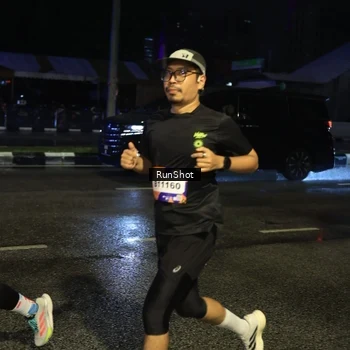 Runner Photo 7887815