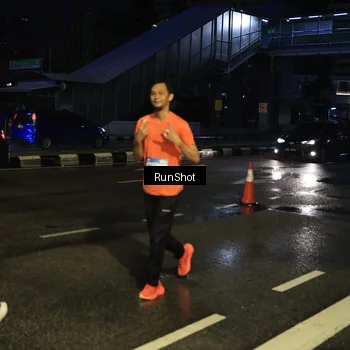 Runner Photo 7887839