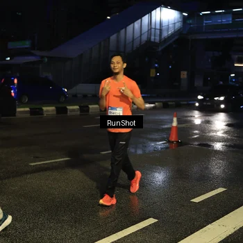 Runner Photo 7887842