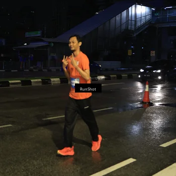 Runner Photo 7887851