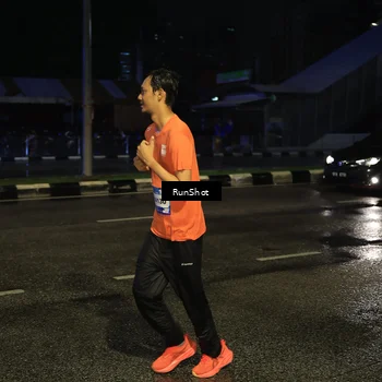 Runner Photo 7887866