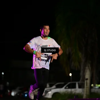 Runner Photo 7887869