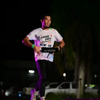 Runner Photo 7887876