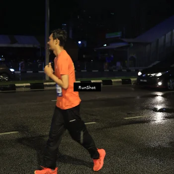 Runner Photo 7887880