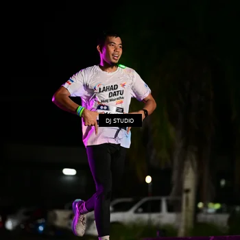 Runner Photo 7887884