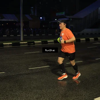 Runner Photo 7887895
