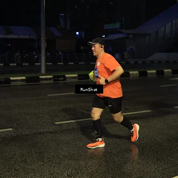 Runner Photo 7887902
