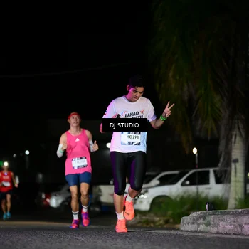 Runner Photo 7887906