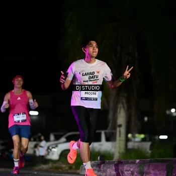 Runner Photo 7887908